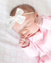 Load image into Gallery viewer, Mini Bow // White // Nylon Headband