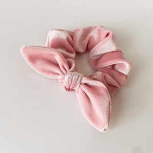 Velvet Bow Scrunchie // Pink