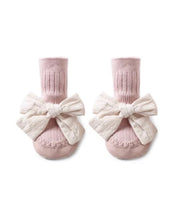 Load image into Gallery viewer, Anti Slippery Bowknot Baby Socks // Pink
