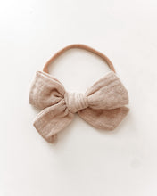 Load image into Gallery viewer, Mini Bow // Sand // Nylon Headband
